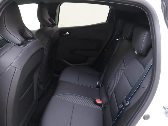 Renault CLIO 1.6 E-Tech Full Hybrid 145 esprit Alpine Beschikbaar vanaf 1 maart