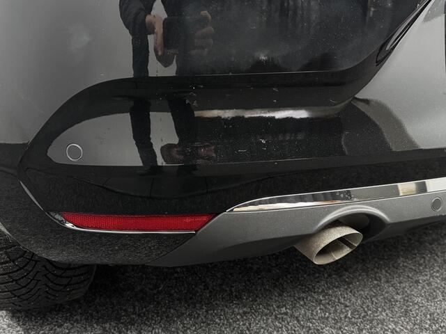Renault CLIO 1.0 TCe Intens NAVIGATIE | PARKEERSENSOREN ACHTER | CLIMATE CONTROL | LICHTMETALEN VELGEN