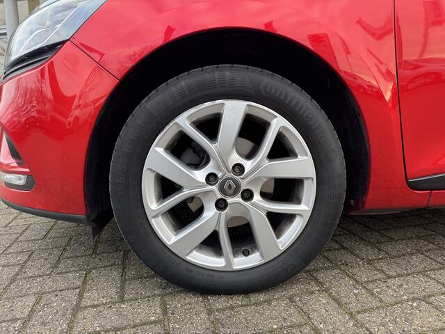 Renault CLIO Estate 0.9 TCe Limited