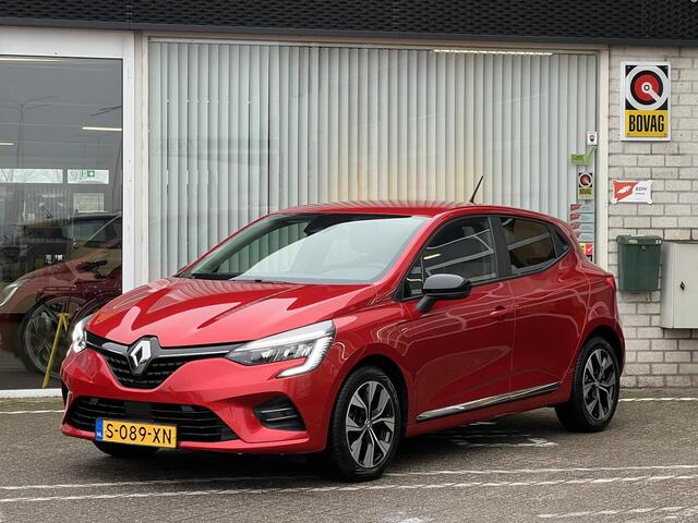 Renault CLIO 1.0 TCe 90 Evolution | Navigatie | DAB | Parkeersensoren | Cruise Control | LED | Lichtmetaal |