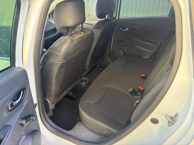 Renault CLIO Estate 0.9 TCe Night&Day / NAVI / AIRCO / CRUISE / 121dkm! NAP!