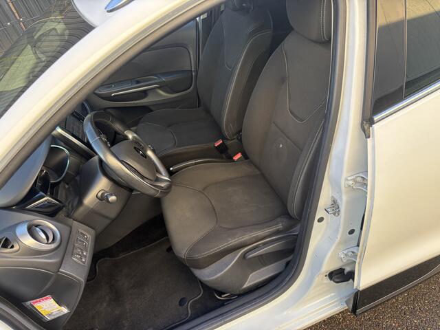 Renault CLIO Estate 0.9 TCe Night&Day / NAVI / AIRCO / CRUISE / 121dkm! NAP!