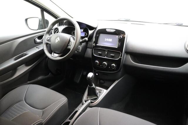 Renault CLIO Estate 0.9 TCe Limited | Navigatie | Parkeersensoren | Cruise control | Airconditioning | Lichtmetalen velgen | Armsteun