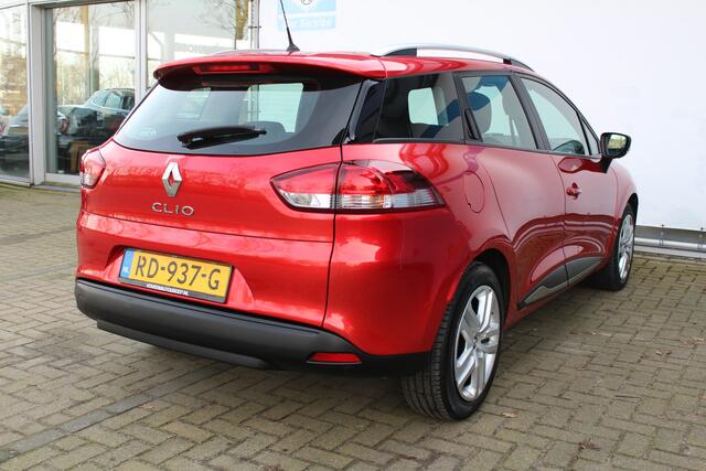 Renault CLIO Estate 0.9 TCe Zen | Incl. 12 maanden Garantie | Navigatie | DAB Radio | Cruise controle | Dakrails | Airco | Elektrische ramen voor | Armsteun voor | Centrale deurvergrendeling met handzender | Origineel NL auto | NAP |