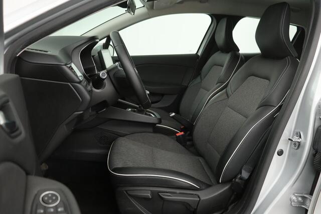 Renault CLIO 1.0 TCe Intens | Carplay | Full LED | Navigatie | Climate control | PDC | Keyless | Cruise control | Half leder | DAB