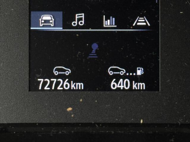 Renault CLIO 1.0 TCe Zen | Airco | Lichtmetaal | AppleCarplay AndroidAuto navigatie | Parkeersensoren |