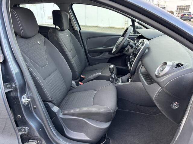 Renault CLIO 1.2 Authentique Cruise Led Bluetooth