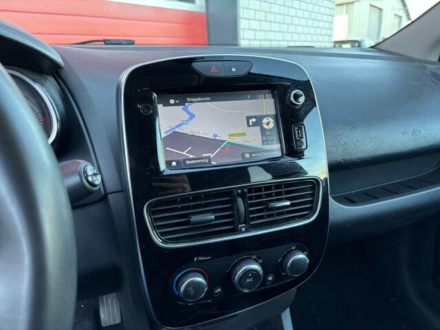 Renault CLIO Estate 0.9 TCe Limited KEYLESS / NAVI / AIRCO / DAB+ / PDC / BLUETOOTH / CRUISE / NL-AUTO