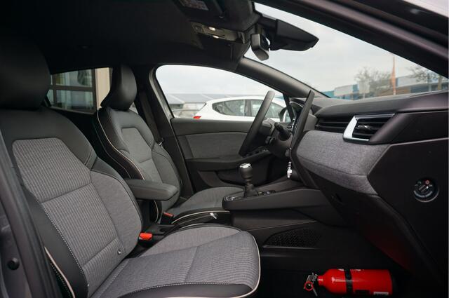 Renault CLIO 1.0 TCE 90 GPF Techno