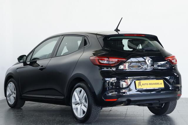 Renault CLIO 1.0 TCe Zen / Navi / Carplay / DAB / Cruise / LED