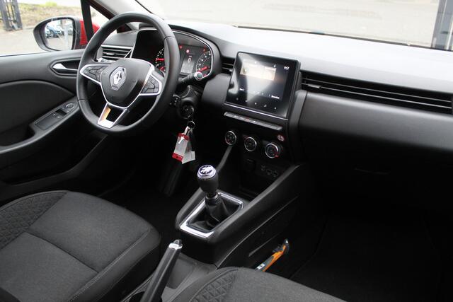 Renault CLIO 1.0 TCe Zen Cruise control/Lane assist/Apple carplay/Airco/Sportstoelen/Multifunctioneel stuurwiel/Spraakbediening/Verkeersbord herkenning/Elektrische ramen/Elektrisch verstelbare spiegels.
