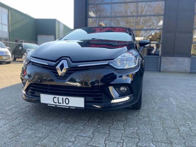 Renault CLIO 0.9 TCE LIMITED BJ.2019 NAVI CRUISE PDC