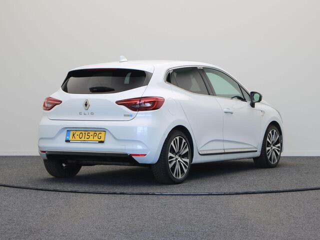 Renault CLIO 1.6 E-Tech Hybrid 140 Initiale Paris | All-Season Banden | Lederen interieur | Stuur en Stoelverwarming | BOSE Sound | Autonoom Inparkeren |