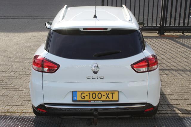 Renault CLIO Estate 0.9 TCe Limited Uniek!!/1e Eigenaar/Navigatie/Cruise control/Keyless entry/Airco/Spraakbediening/Trekhaak/Multifunctioneel stuurwiel/Bass reflex speakers/Elektrische ramen/Elektrisch verstelbare spiegels.