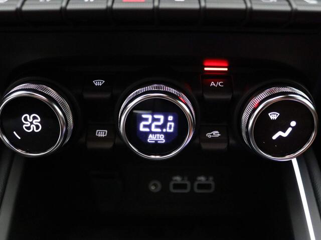 Renault CLIO STAM Limité 75 E-Tech full hybrid 145pk NIEUW! #27 van 75 360° Camera | Adapt. cruise | BOSE | Leder | 9,3" Navi | 17" Velgen