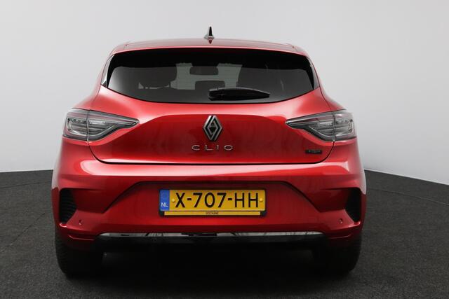 Renault CLIO 1.6 E-Tech Full Hybrid 145 techno