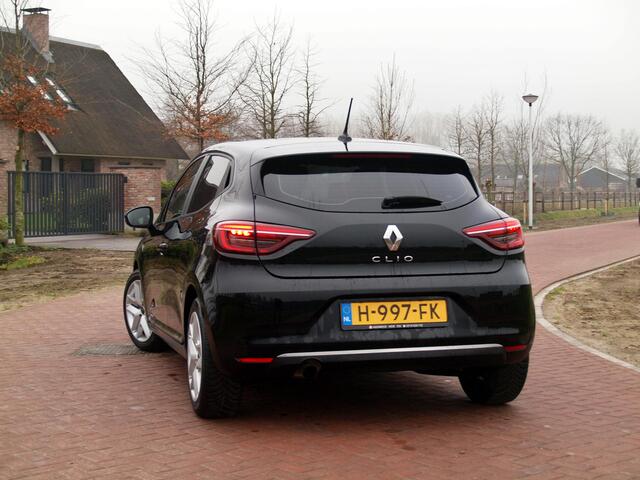 Renault CLIO 1.0 TCe Zen | Apple Carplay | Cruise Control | Navi | Parkeersensoren | Privacy glass |
