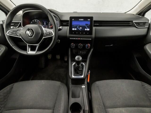 Renault CLIO 1.0 TCe Zen (APPLE CARPLAY, GROOT NAVI, PARKEERSENSOREN, SPORTSTOELEN, CRUISE, LED KOPLAMPEN, NIEUWE APK, NIEUWSTAAT)