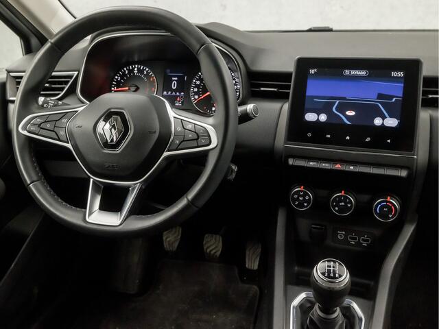 Renault CLIO 1.0 TCe Zen (APPLE CARPLAY, GROOT NAVI, PARKEERSENSOREN, SPORTSTOELEN, CRUISE, LED KOPLAMPEN, NIEUWE APK, NIEUWSTAAT)