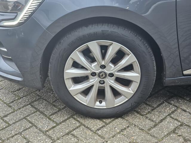 Renault CLIO 1.0 TCe 100pk Intens | LM Velgen | Parkeersensoren | Cruise | Apple Carplay/Android Auto | incl. Bovag rijklaarpakket met 12 maanden garantie |