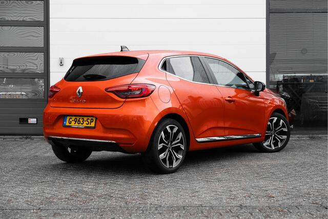 Renault CLIO 1.0 TCe Intens | 360 graden camera | Climate Control | 17" velgen | incl. Bovag rijklaarpakket met 12 maanden garantie |