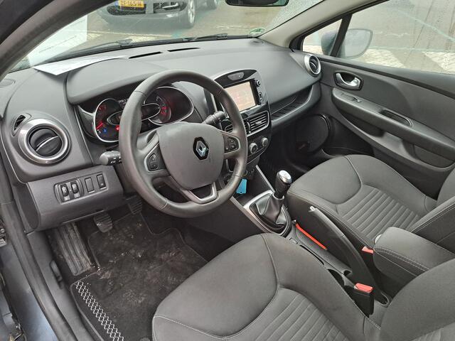 Renault CLIO 0.9 TCe 90 Limited | Navigatie | Cruise | Sensoren | Airco | LM Velgen | incl. Bovag rijklaarpakket met 12 maanden garantie |