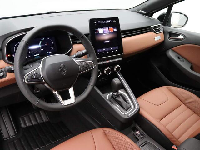 Renault CLIO STAM Limité 75 E-Tech full hybrid 145pk NIEUW! #28 van 75 360° Camera | BOSE | Leder | 9,3" Navi | 17" Velgen