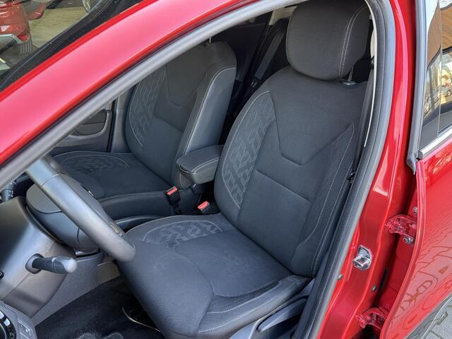 Renault CLIO Estate 0.9 TCe Limited 1e Eig. Carplay, Climatronic, Garantie
