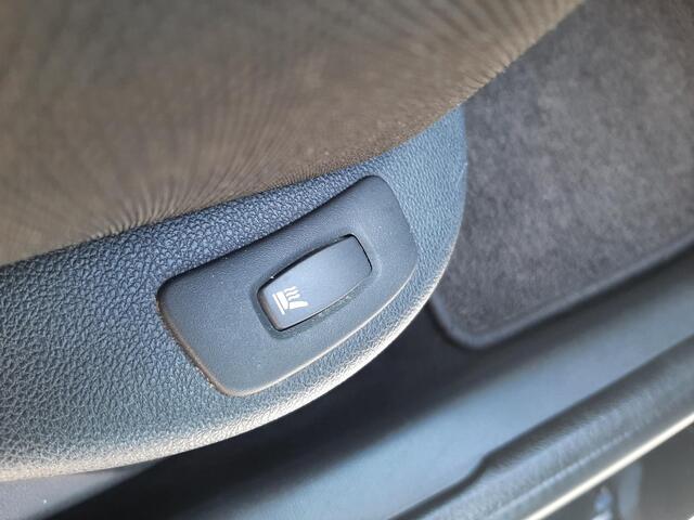Renault CLIO 0.9 TCe Zen Renault Clio 0.9 TCe Life