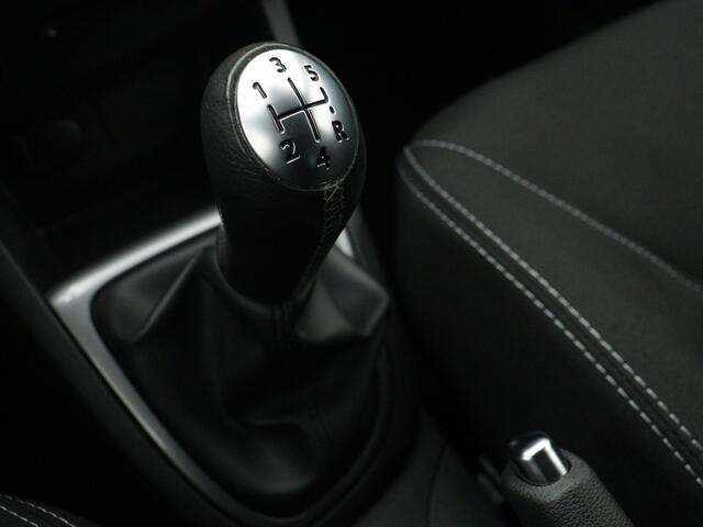 Renault CLIO 0.9 TCe Eco2 Limited
