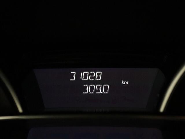Renault CLIO TCe 120pk Zen AUTOMAAT Airco | Cruise | Navi | 16" Velgen
