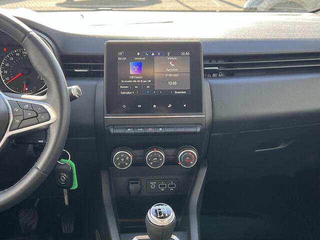 Renault CLIO 1.0 TCe Zen | Apple Carplay & Android Auto | Cruise Control | Airco | Lichtmetaal | LED | DAB |