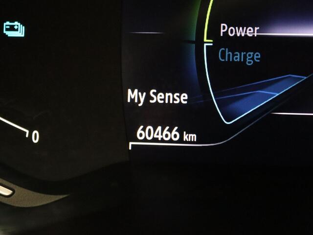 Renault CLIO E-Tech Hybrid 140pk Intens Carplay | Climate | Cruise | Parksens. achter | 16" Velgen