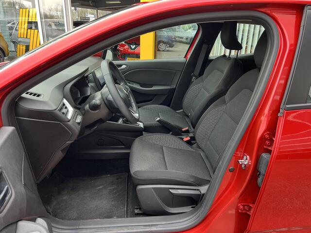 Renault CLIO 1.6 E-Tech Hybrid 140 Zen | Navigatie | Parkeersensoren | DAB | LED | Cruise Control | Apple Carplay & Android Auto