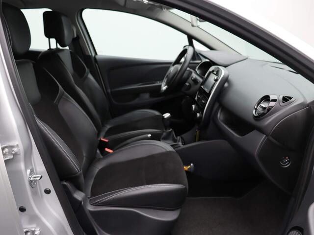 Renault CLIO Estate TCe 90pk Intens | Half lederen bekleding | Full Led verlichting | Climate control | Cruise control |