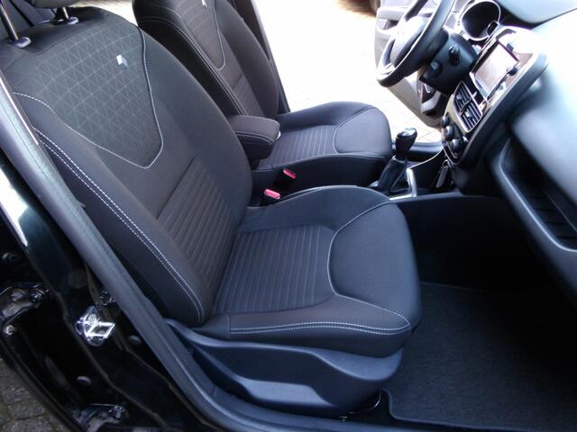 Renault CLIO 0.9 TCe Limited Airco Navi Cruise Control