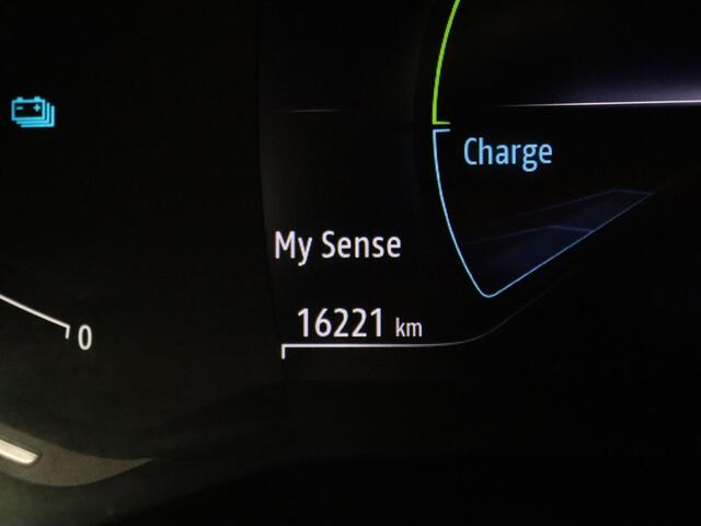 Renault CLIO E-Tech Hybrid 140 Initiale Paris Camera | Adapt. Cruise | Leder | Navi | Parksens. v+a | Stoel-/stuurverw.