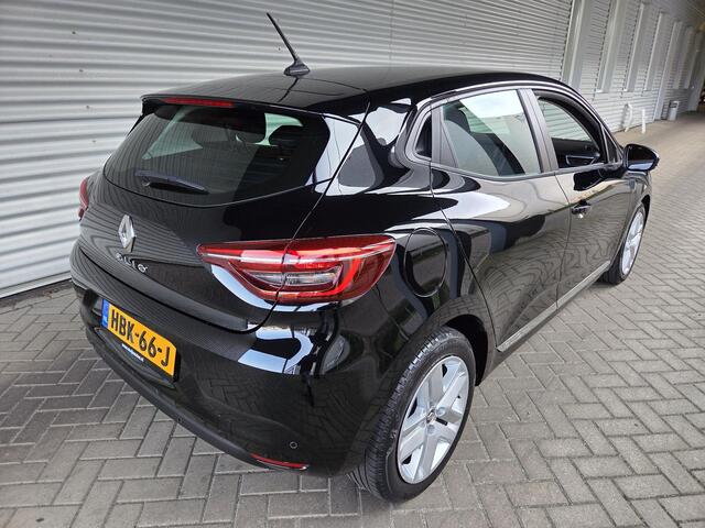 Renault CLIO 1.0 TCe Zen Renault Clio 1.0 TCe Intens