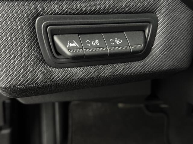 Renault CLIO 1.6 E-Tech Full Hybrid 145 esprit Alpine AUTOMAAT | RONDOM ZICHT CAMERA | NAVIGATIE | PARKEERSENSOREN VOOR-EN ACHTER