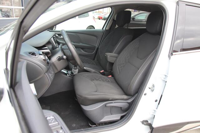 Renault CLIO Estate 0.9 TCe Limited Cruise, Airco, Carplay, NL auto, LMV, PDC Aanbieding