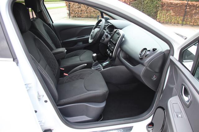 Renault CLIO Estate 0.9 TCe Limited Cruise, Airco, Carplay, NL auto, LMV, PDC Aanbieding