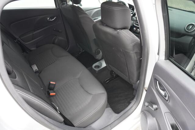 Renault CLIO Estate 0.9 TCe Limited NAVI CRUISE