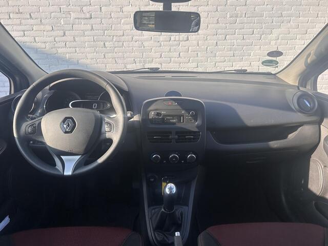 Renault CLIO Estate 0.9 TCe Authentique / Trekhaak / Airco / Bluetooth & Radio / Cruise control / Led / Elektrische ramen /