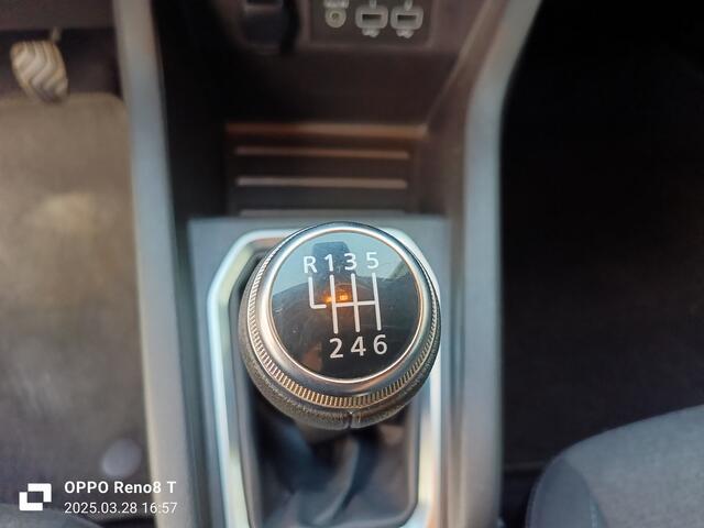 Renault CLIO 1.0 TCe Zen | Airco | Cruise controle | Navigatie | Trekhaak