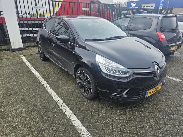 Renault CLIO 0.9 TCe Bose | LED | Navigatie | Climat Control | Camera | 17"lm velgen | incl. Bovag rijklaarpakket met 12 maanden garantie |
