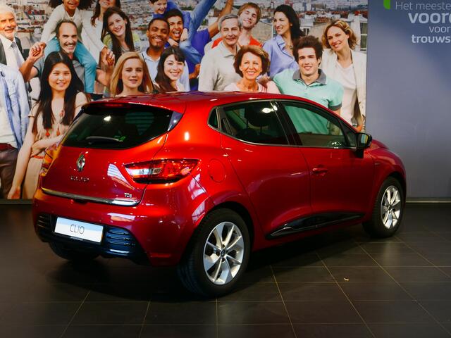 Renault CLIO 0.9 TCe Limited - Navi, sensor achter, cruise, DAB