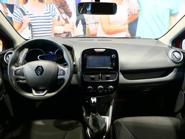 Renault CLIO 0.9 TCe Limited - Navi, sensor achter, cruise, DAB