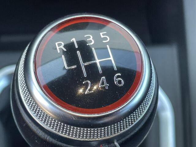 Renault CLIO TCe 90 R.S. Line / 360 Camera / Stoelverwarming / Cruise - control Adaptief / Groot Navigatie /