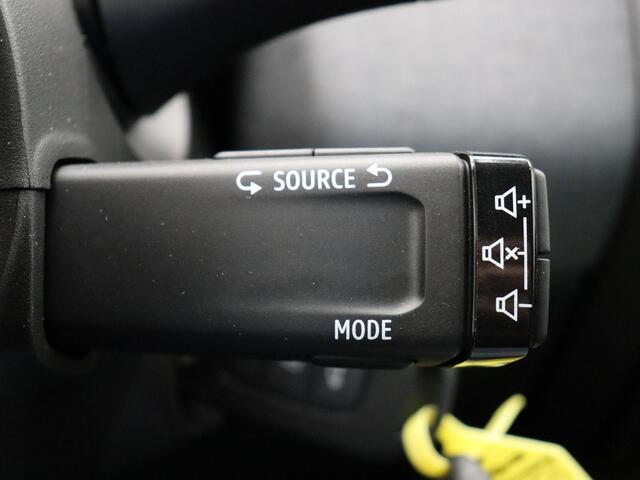 Renault CLIO TCe 90pk GPF evolution | Parkeersensoren achter | Apple carplay | Android auto |