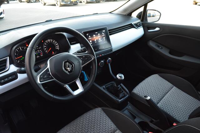 Renault CLIO 1.0 TCe 90 Equilibre | Led | DAB | Navi |